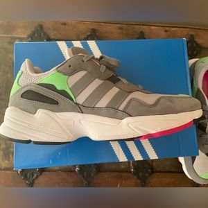 Adidas Originals Yung 96 (watermelons) sz 9.5